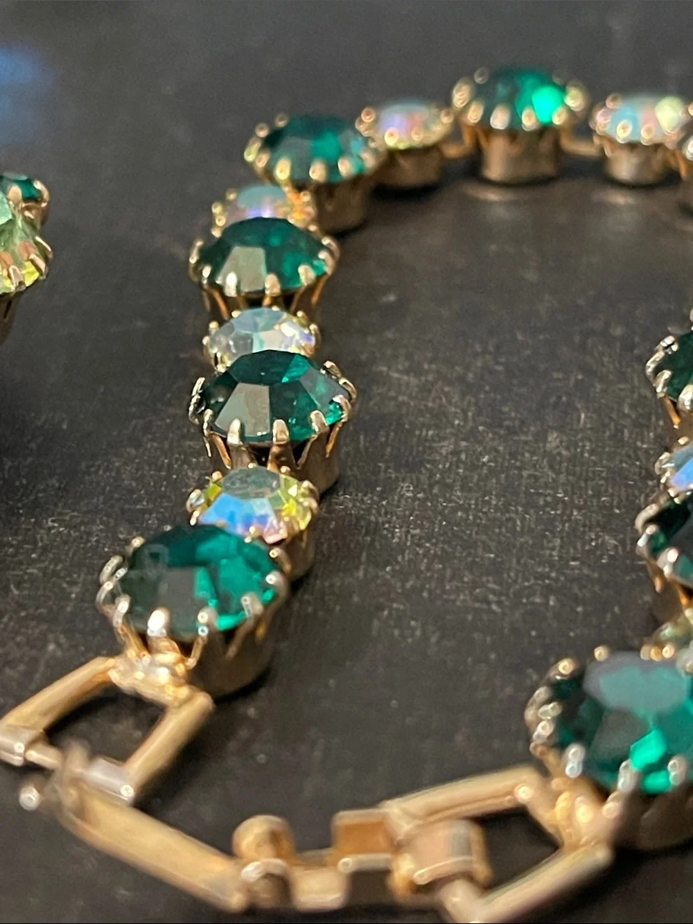 Weiss Emerald Green & Aurora Borealis Set (Earrings, Brooch, & Bracelet) - Picture 10 of 10